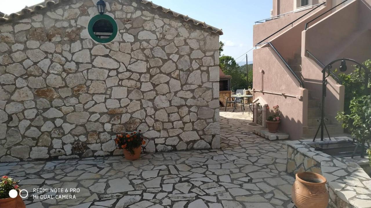 Sofias Cottage Razata Argostoli Exteriér fotografie