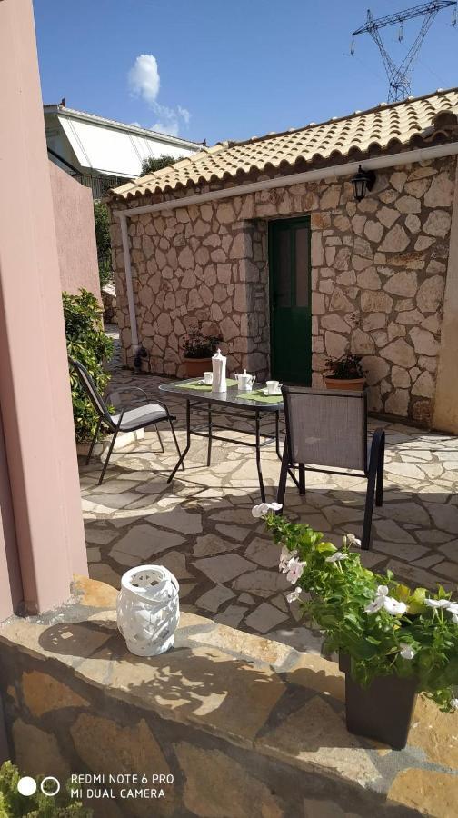 Sofias Cottage Razata Argostoli Exteriér fotografie