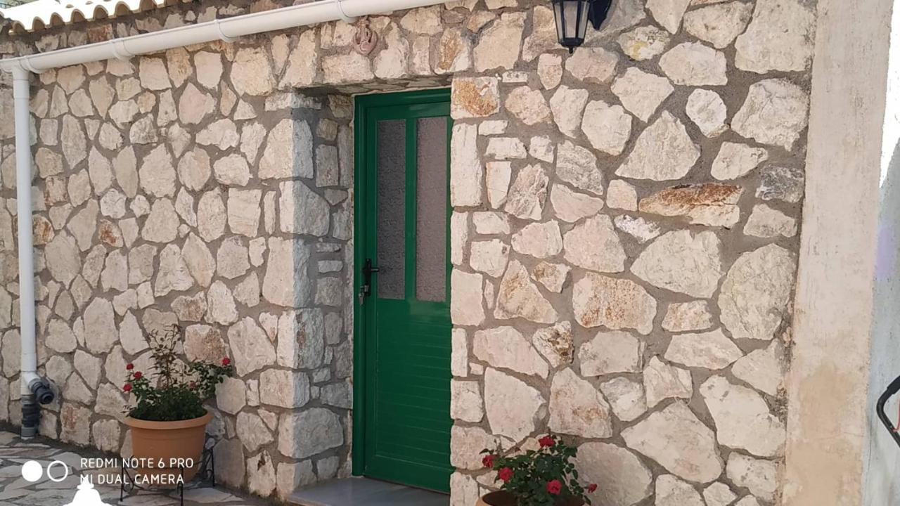 Sofias Cottage Razata Argostoli Exteriér fotografie